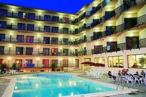 Pineda de Mar - hotel Stella*** - letecky