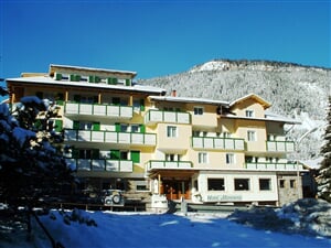 Val di Fassa lyžování v Itálii, Pozza di Fassa - hotel Montana