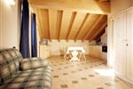 Li Baita web (3)