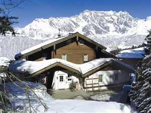 Ski Amadé lyžování - vhodné pro rodiny s dětmi - landhaus Salzburg - přímo u sjezdovky, bazén v ceně