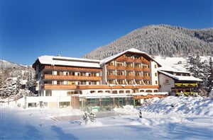 Alpy - lyžování - Bad Kleinkirchheim - lux hotel Kolmhof vedle sjezdovky / č.6111