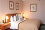 Ho Jo Anaheim-king room