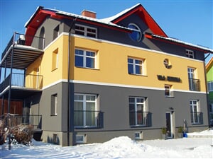 LYŽOVÁNÍ Beskydy Valašsko, ubytování Apartmány Vila Hedvika Rožnov pod Radhoštěm