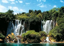 Památky a přírodní krásy Bosny a Hercegoviny - kulturní zajímavosti i vodopády, řeky, jezera