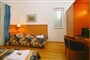 jelsa-fontana-2011-57-apt-Deluxe two bedromo23