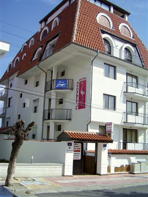 Primorsko - Penzion Flamingo **