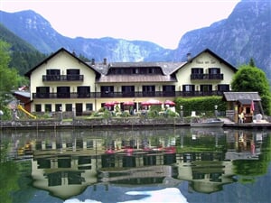 Alpy Solná komora - hotel HAUS am SEE 3* - na břehu jezera - dítě do 5,9 let ZDARMA