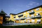 Aspach - hotel Danzer 3* - VENKOVNÍ BAZÉN, SAUNA, polopenze a obědový balíček, dítě do 11 let ZDARMA