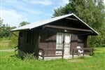Bungalov na velké travnaté zahradě s ohništěm