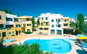 Elmi Suites ****
