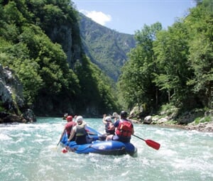 TARA RAFTING ČERNÁ HORA - expediční rafting v nejhlubším kaňonu Evropy (na raftu) a navíc řeky + Morača + Neretva + Vrbas