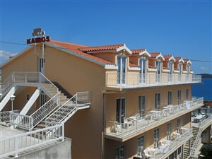 Seget Donji (Trogir) - Kairos vila ***