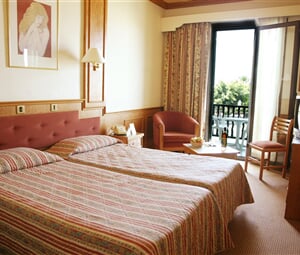 Kypr, Pafos - hotel Dionysos, pokoj de luxe