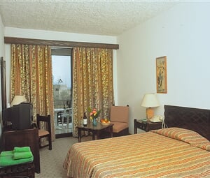 Kypr, Pafos - hotel Dionysos, standard room