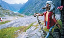 Norsko - Troll 2004