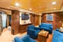 EXECUTIVE & FAMILY SUITE