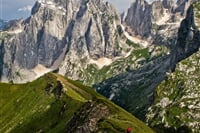 Tajemné A Čarovné Prokletije Hory A Jezera Černé Hory