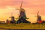 Holandsko - větrné mlýny v Zaanse Schans