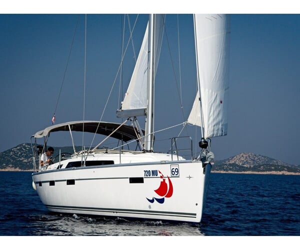 Bavaria Cruiser 41 - MH 70