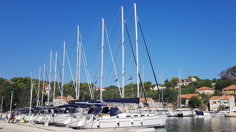 Marina Rogač - sailboats (photo taken 2019)