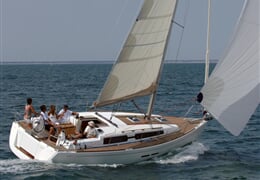 Dufour 375 Grand Large - China girl (Bowthruster, full teak deck, sails 2018)