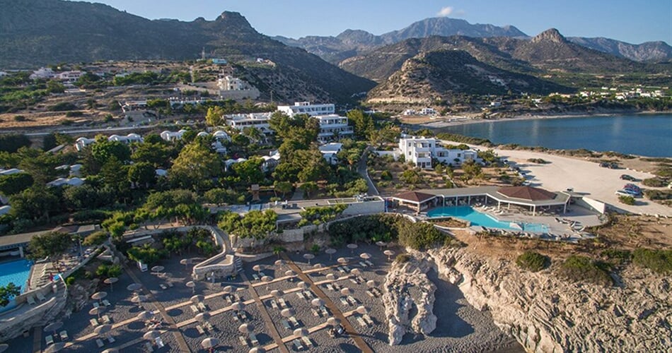 Hotel Kakkos Bay: fotografie vybavení exteriérů a interiérů ubytování.