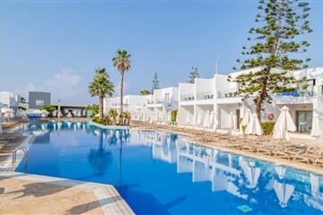 Panthea Holiday Village, Agia Napa