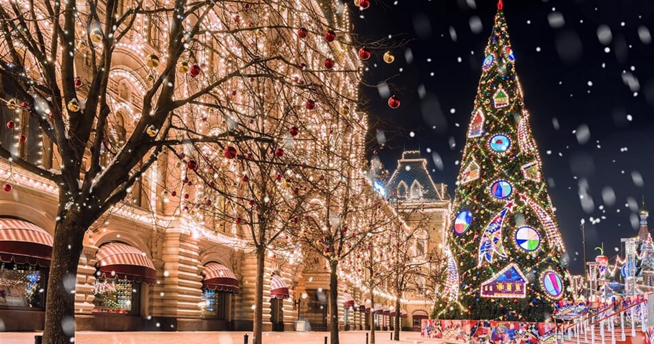 Rusko - Moskva, vánoční stromy v Red Square