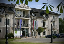 Hotel Xavin 4* Wellness, Harkány