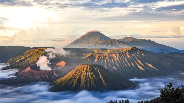 shutterstock_594209144_Bromo