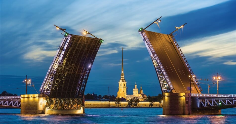 Poznávací zájezd  - Petrohrad - Palácový most a katedrála Petra a Pavla