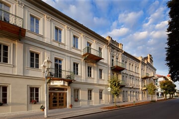 Františkovy Lázně - Spa & Kur Hotel Praha ***