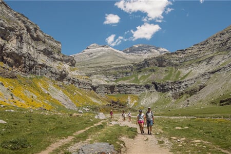 Pohodový týden - Španělské Pyreneje - park Posets-Maladeta a NP Ordesa - letecky