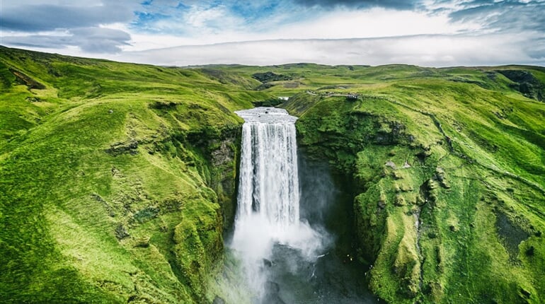 Poznávací zájezd Island - vodopád Skogafoss