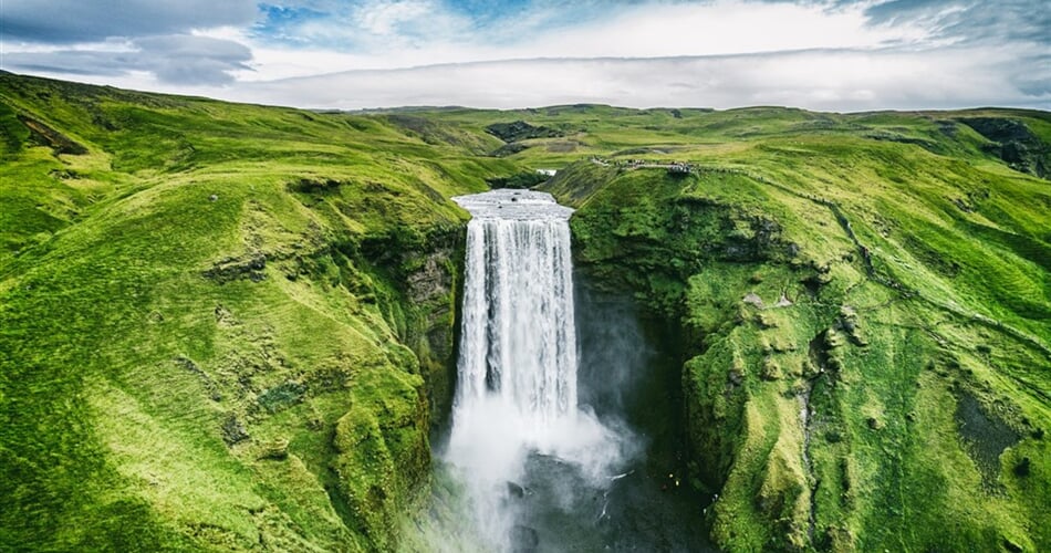 Poznávací zájezd Island - vodopád Skogafoss