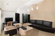 parkinn sarvar 032