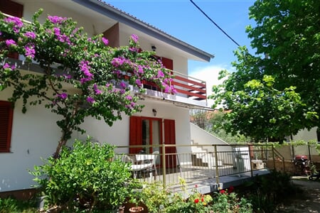 Starigrad-Paklenica - Apartmány Štefica