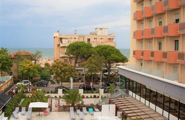 Hotel Due Mari**** - Rimini Miramare