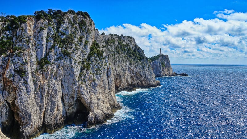 Útesy ostrova Lefkada
