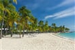 Guadeloupe - pláž Caravelle