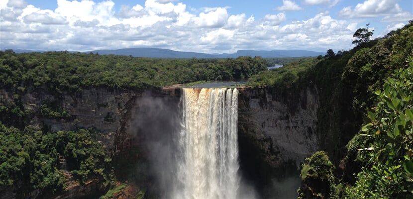 belem guyana surinam 00