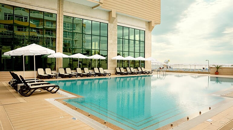 Hotel Bilyana Beach: fotografie vybavení exteriérů a interiérů ubytování.