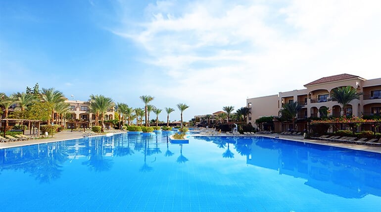 Hotel Jaz Aquamarine: fotografie vybavení exteriérů a interiérů ubytování.