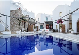 Kamari - Hotel La Mer Deluxe & Spa