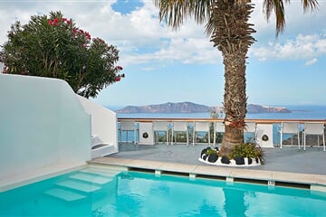 Firostefani - Hotel Cliff Side Suites