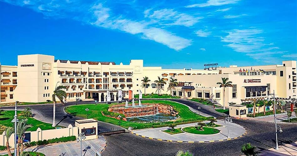 Hotel Steigenberger Al Dau Beach: fotografie vybavení exteriérů a interiérů ubytování.