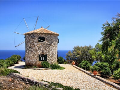 Větrný mlýn na ostrově Zakynthos