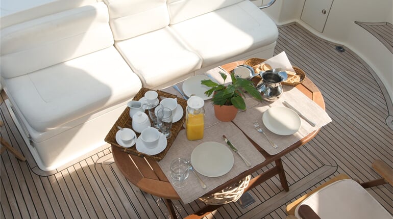 Deck image