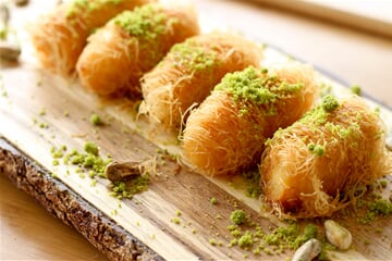 Baklava, tradiční sladká turecká pochoutka