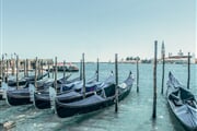 gabriele rampazzo kc7o9n J bg unsplash